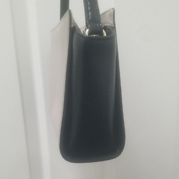 NWOT Kate Spade Black and Gray Crossbody - Picture 4 of 9